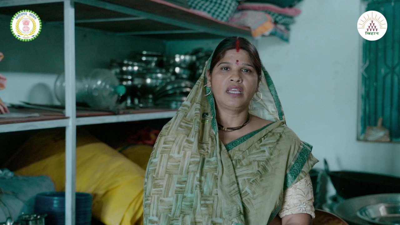 रायपुर : चूल्हे-चौके से बिजनेस तक गायत्री समूह की 12 महिलाओं ने टेंट हाउस के जरिए लिखी सफलता की नई दास्तां