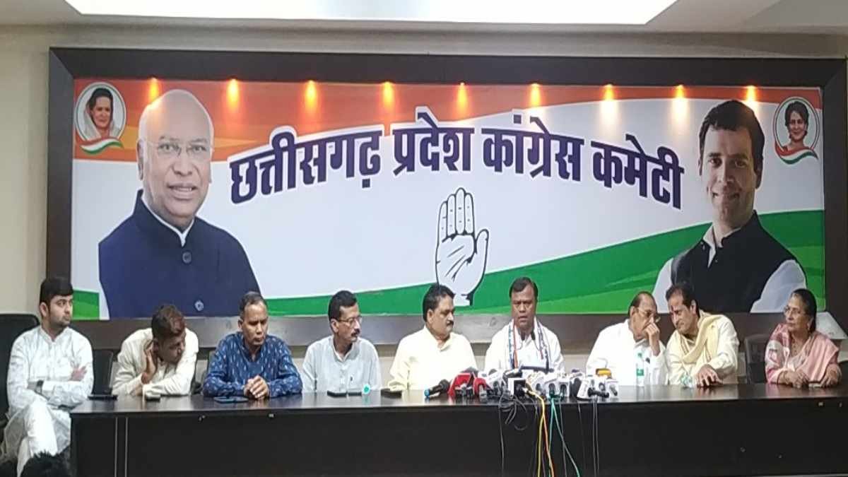 विश्रामपुर विवाद से लेकर मोबाइल चोरी तक, दीपक बैज का सरकार पर तीखा हमला; कानून व्यवस्था पर उठाए गंभीर सवाल