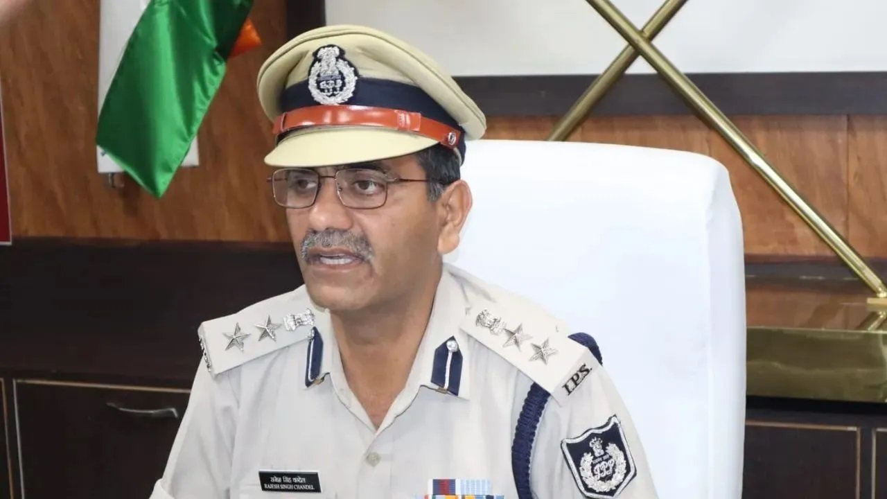 पुलिस पर बड़ा एक्शन: वसूली, धमकी और सबूत मिटाने के गंभीर आरोपों ने मचाई हलचल