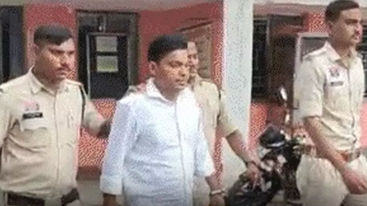 6 महीने बाद पुलिस के हत्थे चढ़ा तमनार हिंसा का कथित मास्टरमाइंड, पुलिस पर हमले और आगजनी का है आरोप