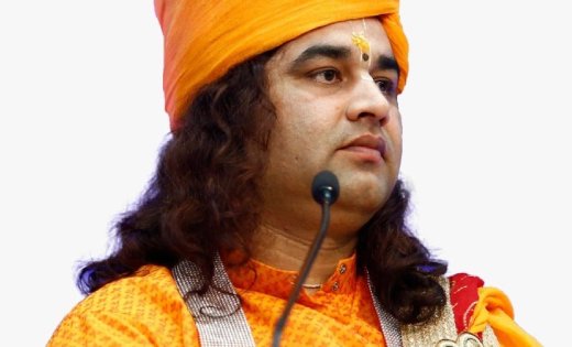 रायपुर पहुंचे कथावाचक देवकीनंदन ठाकुर, धर्मांतरण से लेकर राम मंदिर दान प्रकरण और ‘नो तिलक, नो एंट्री’ पर रखी अपनी बात
