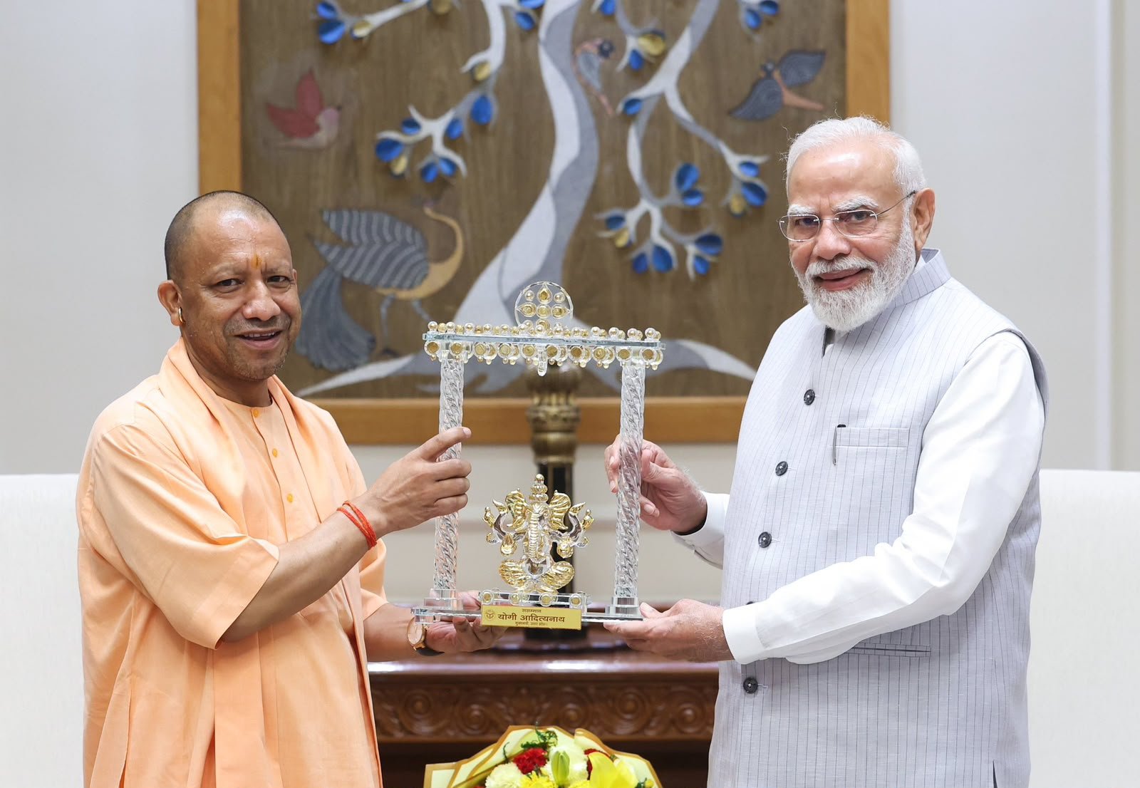 प्रधानमंत्री नरेन्द्र मोदी से आज नई दिल्ली में मुख्यमंत्री योगी आदित्यनाथ ने शिष्टाचार भेंट की